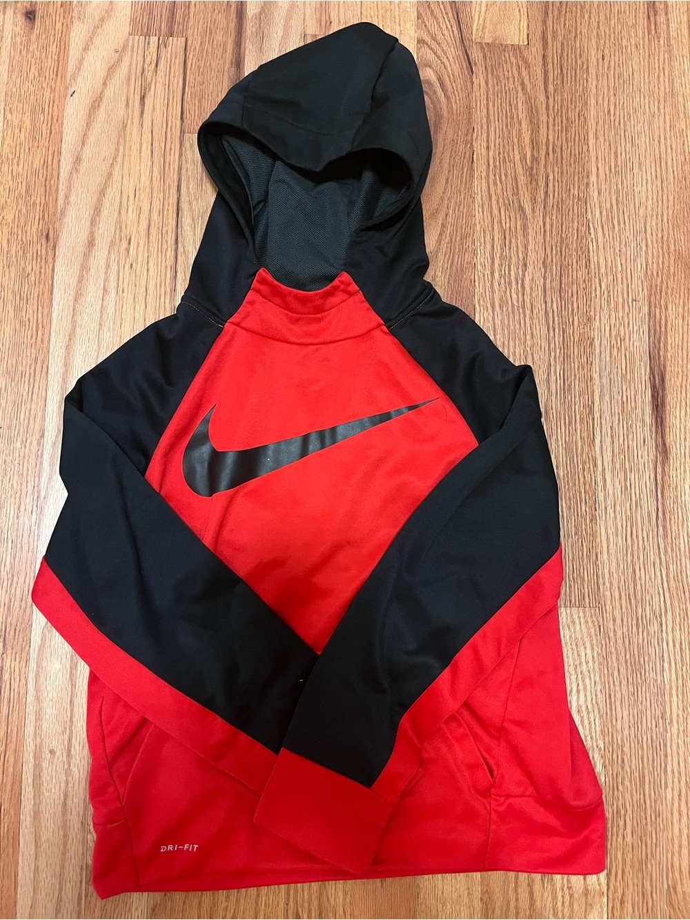 Boys red and black Nike Dri-FIT athletic hoodie size large